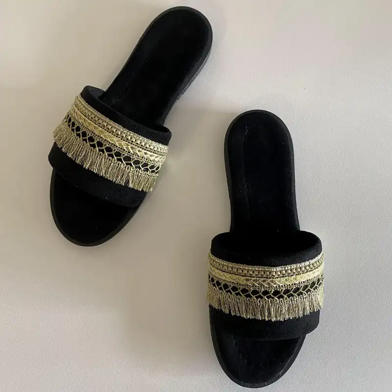 صندل زنانه مدل سنتی