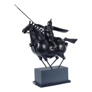 مجسمه بالینکو مدل Joshua کد DS1159