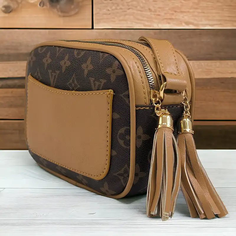 کیف دوشی زنانه مدل Bs34