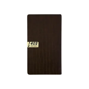 سالنامه سال 1402 مدل چرم نفیس طرح پلاک وسط