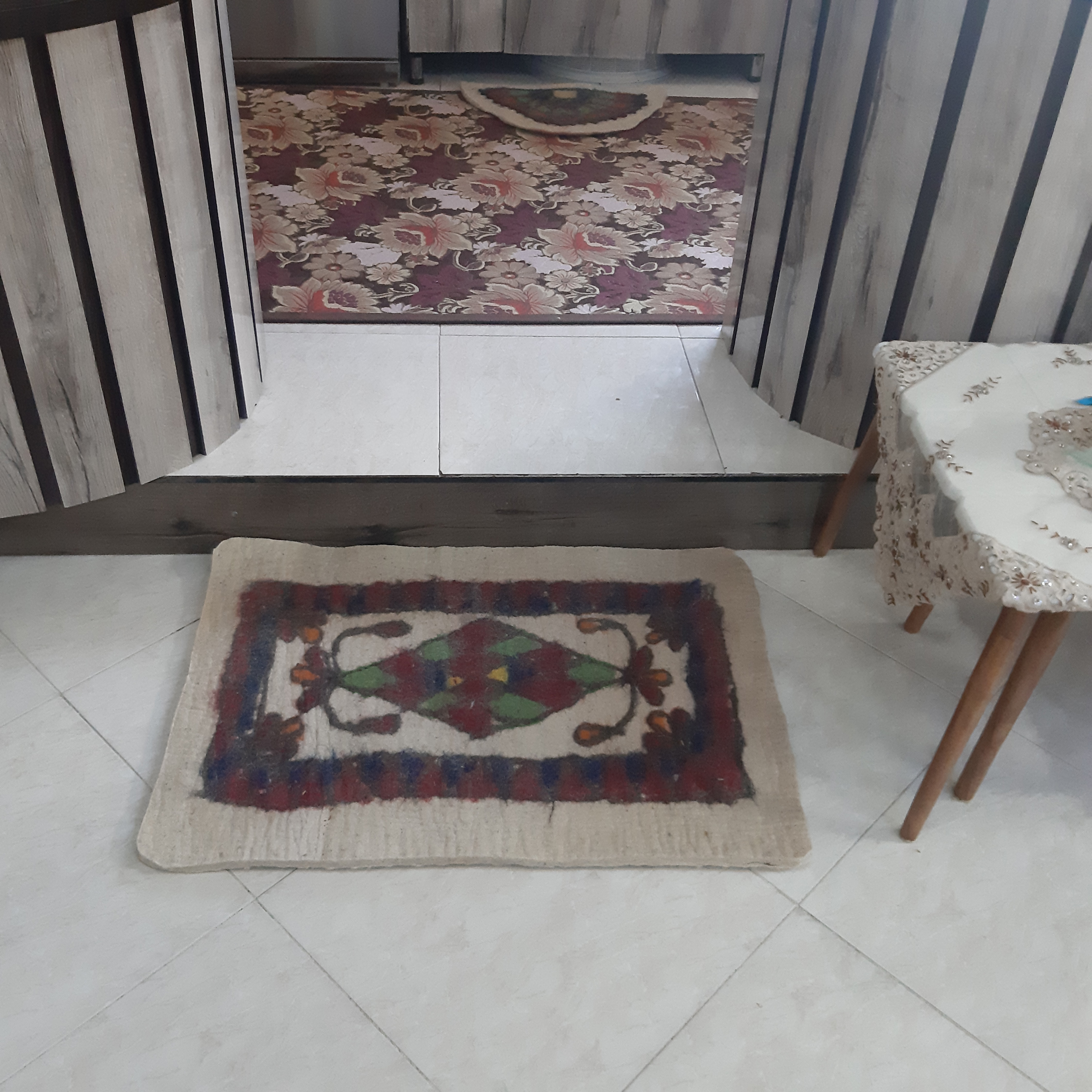 نمد فرش مدل tb406
