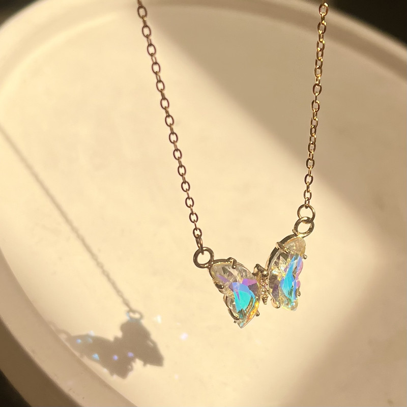 نیم ست زنانه مدل پروانه کریستالی 501 نیم ست زنانه مدل پروانه کریستالی 501