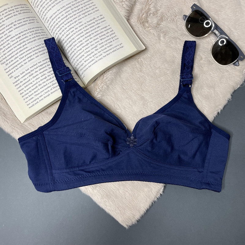 سوتین زنانه مدل نخی بدون فنر کد 18918