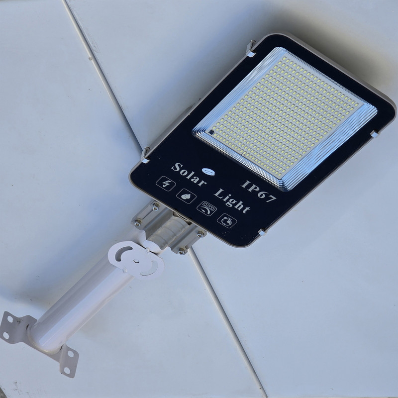 چراغ خیابانی خورشیدی 300 وات مدل ST-IP67 به همراه پنل خورشیدی