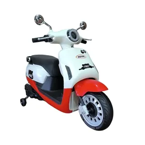 موتور شارژی مدل وسپا Qike ریموت دار گازدستی کد 472725