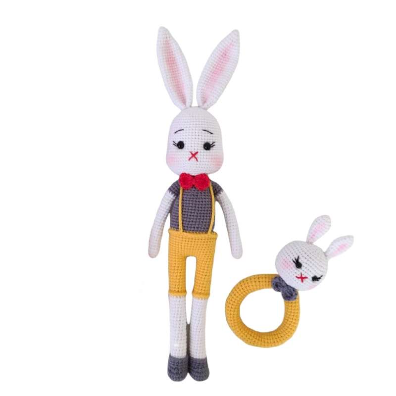 عروسک بافتنی طرح خرگوش و جغجغه کد 60244 مجموعه 2 عددی
