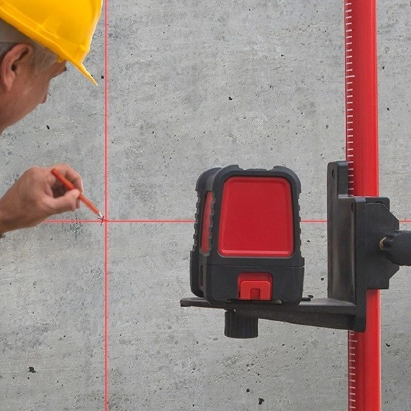 تراز لیزری کاپرو مدل 870