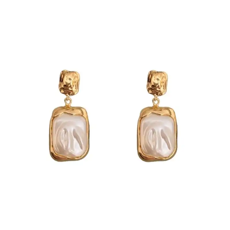 گوشواره زنانه مدل yda