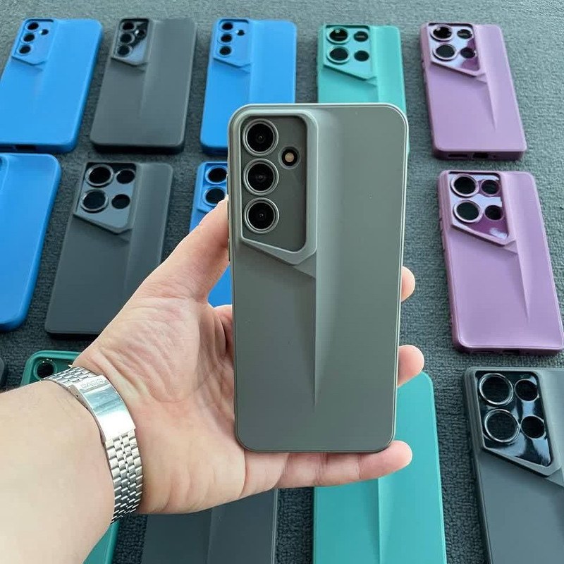 کاور آکادا مدل Side مناسب برای گوشی موبایل سامسونگ Galaxy A33 5G 