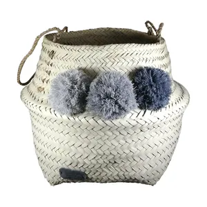 سبد حصیری مدل pompom کد 3