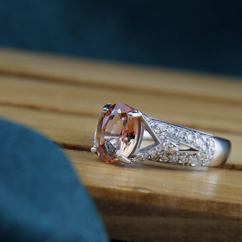 انگشتر نقره زنانه بازرگانی میلادی مدل سنگ الکساندریت نگین برلیان بدون ریزش آبکاری رادیوم کد AWR_1558 انگشتر نقره زنانه بازرگانی میلادی مدل سنگ الکساندریت نگین برلیان بدون ریزش آبکاری رادیوم کد AWR_1558