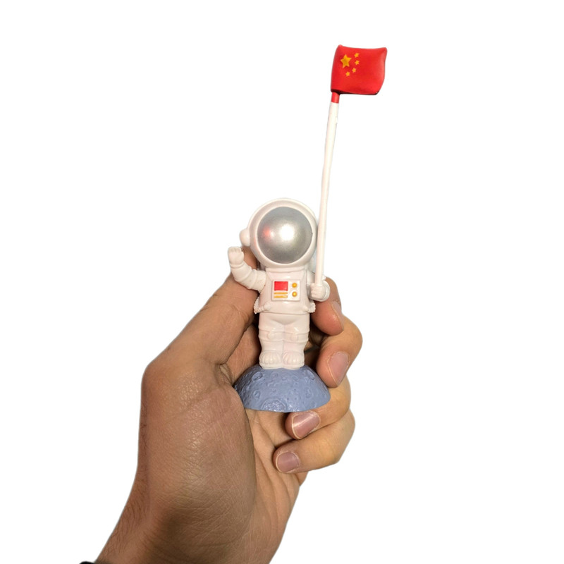 فیگور مدل فضانورد کد ۲۰۱