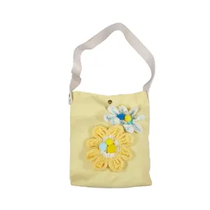کیف دوشی زنانه مدل flower کد 20