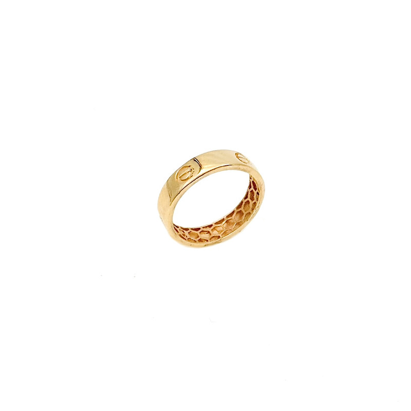 انگشتر طلا 18 عیار زنانه با طرح کارتیه لاو گالری طلای اس بی اچ مدل 01 سایز 52 انگشتر طلا 18 عیار زنانه با طرح کارتیه لاو گالری طلای اس بی اچ مدل 01 سایز 52