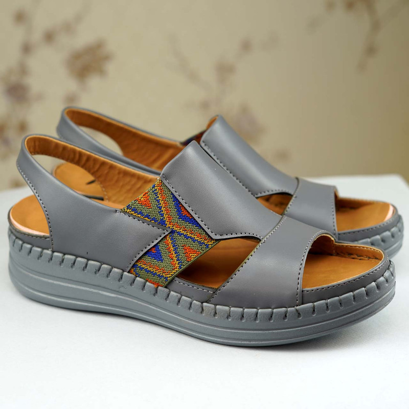 صندل زنانه مدل آیسان