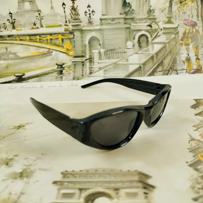 عینک آفتابی بچگانه مدل CH14 کد BL