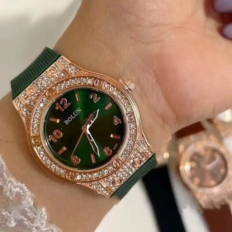 ساعت مچی عقربه ای زنانه بولون مدل کلاسیک کد 5