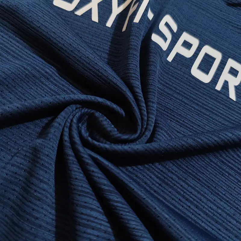 تاپ ورزشی زنانه مدل آیلین کد 04