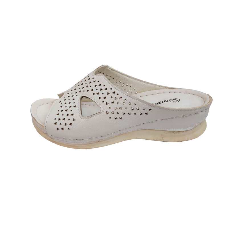 دمپایی زنانه پاتکان مدل لیزری کد 138