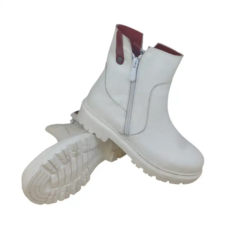 نیم بوت زنانه مدل رکــــــــــسانا چرم طبیعی رنگ سفید