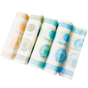 سفره یکبار مصرف طرح گلدار کد 108 رول 40 متری مجموعه 4 عددی