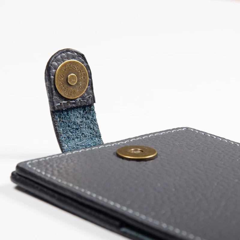 عکس شماره 24 : کیف دسته چک مردانه چرمینه اسپرت کد dd-79008