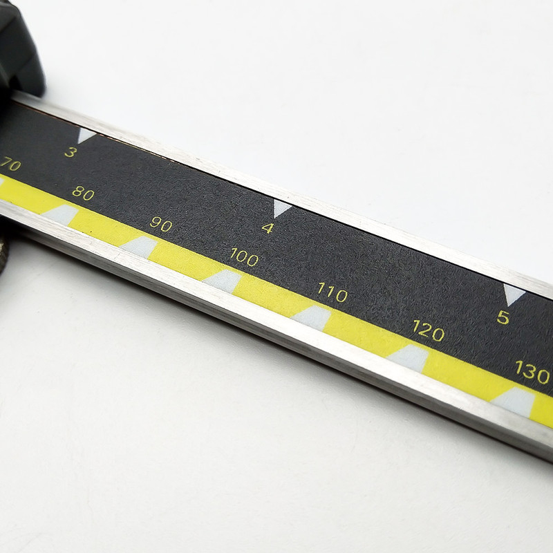 کولیس دیجیتال اپکس کد A-12200 گستره 0-200 میلی متر