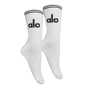 جوراب ورزشی ساق بلند زنانه مدل پنبه کش اسپرت یوگا کد W01