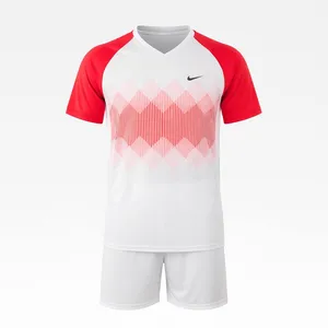 ست تی‌شرت آستین کوتاه و شلوارک ورزشی مردانه مدل لوزی کد w 51036