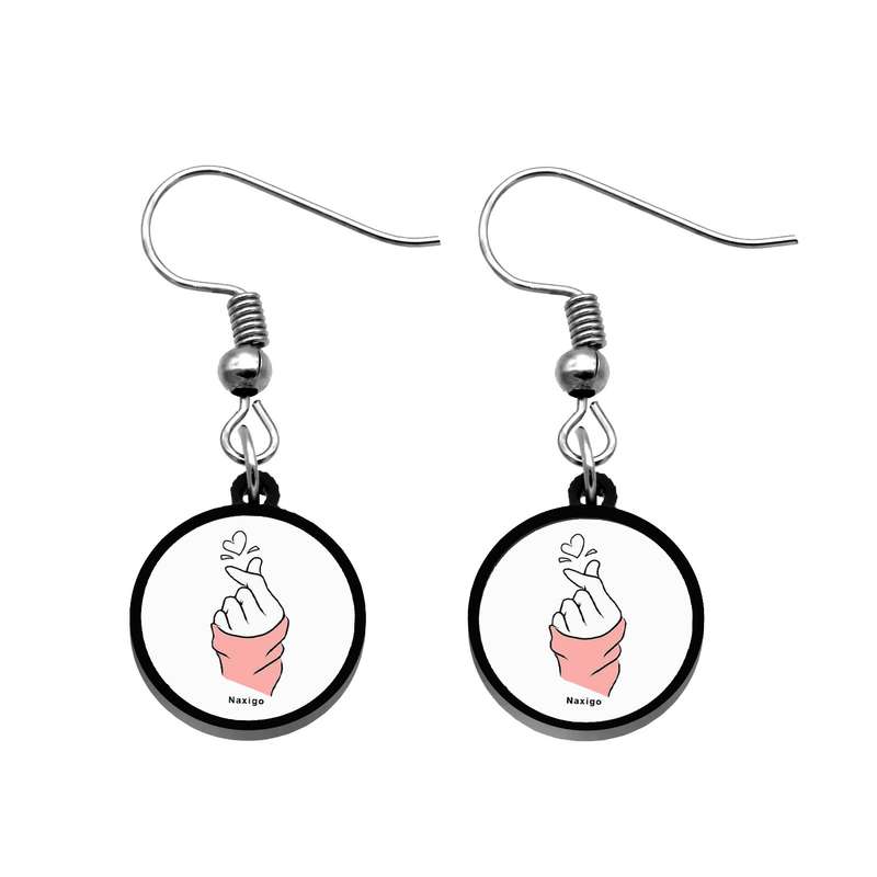 گوشواره زنانه ناکسیگو مدل شب تاب طرح دست و قلب کد ES8137 گوشواره زنانه ناکسیگو مدل شب تاب طرح دست و قلب کد ES8137