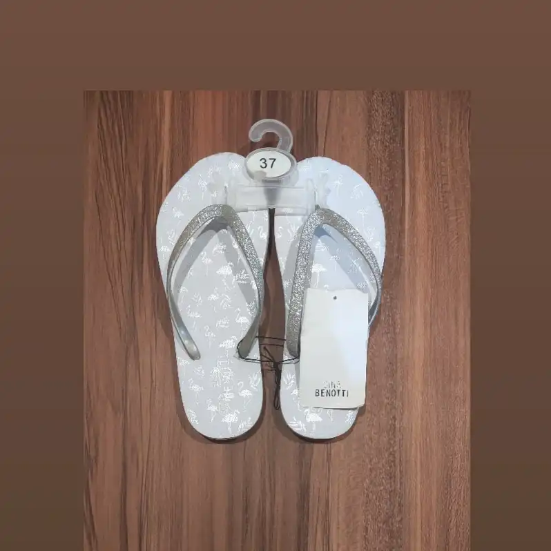 دمپایی لاانگشتی زنانه جینا بنوتی مدل HH3333