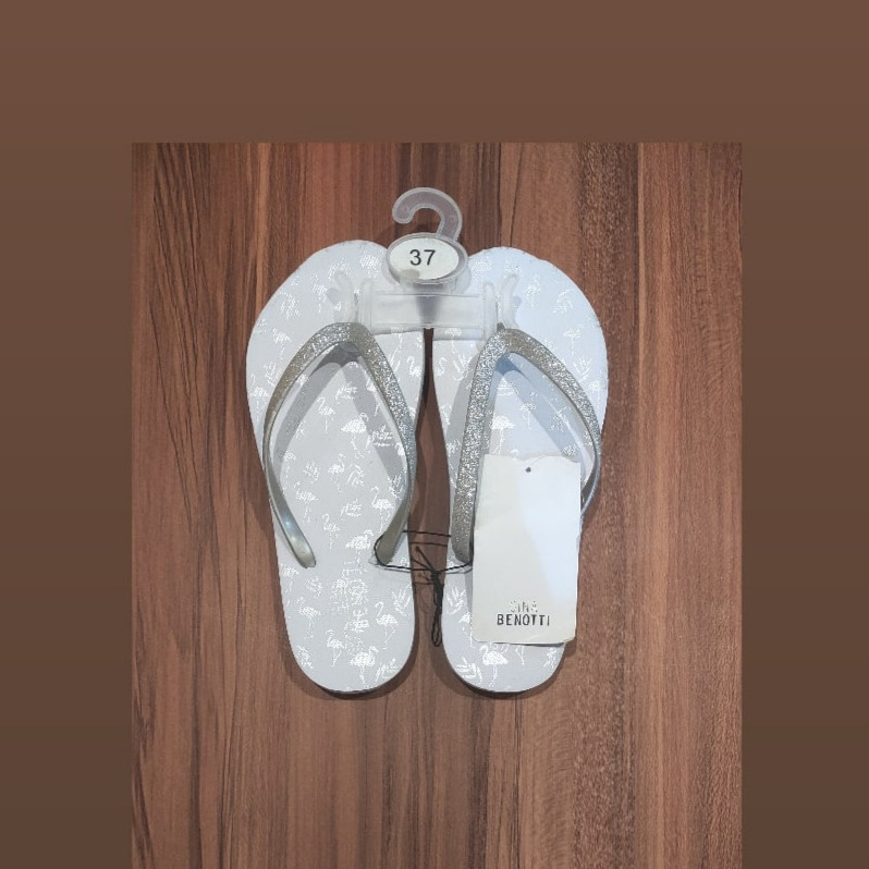 دمپایی لاانگشتی زنانه جینا بنوتی مدل HH3333