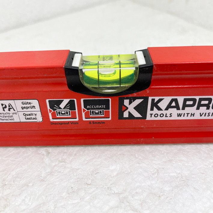 تراز دستی لیزری کاپرو کد CRP0040