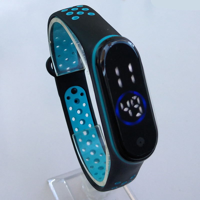 ساعت مچی دیجیتال بچگانه مدل کپسولی تاچ کد 15