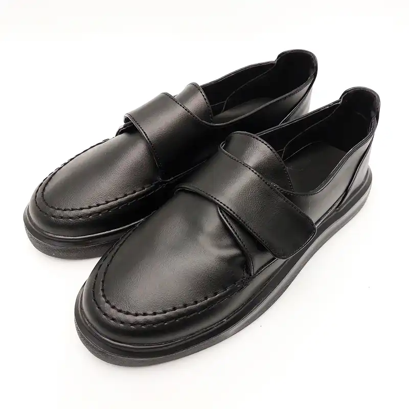 کفش روزمره زنانه مدل میلان رنگ مشکی