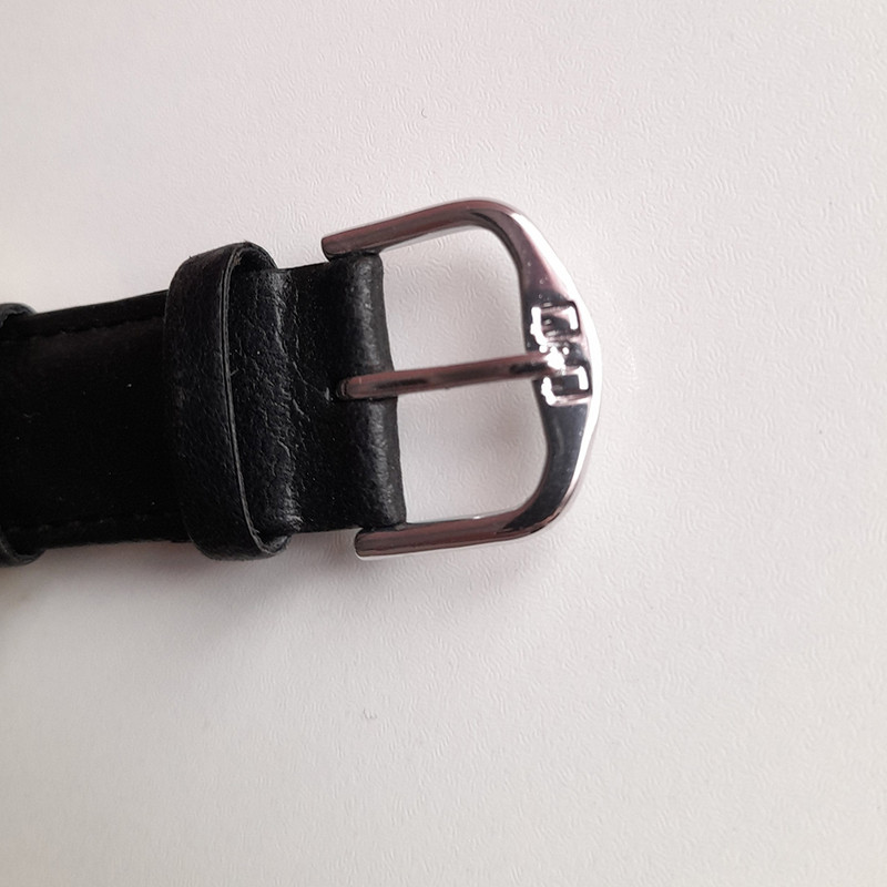 ساعت مچی عقربهای مردانه کیو اند کیو مدل c214j309y ساعت مچی عقربهای مردانه کیو اند کیو مدل c214j309y