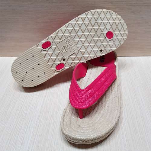 دمپایی لاانگشتی زنانه نیکتا مدل ستایش کد 013