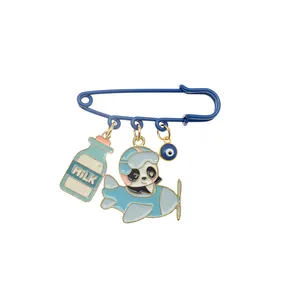 سنجاق سینه دخترانه دلنار گالری مدل پاندا