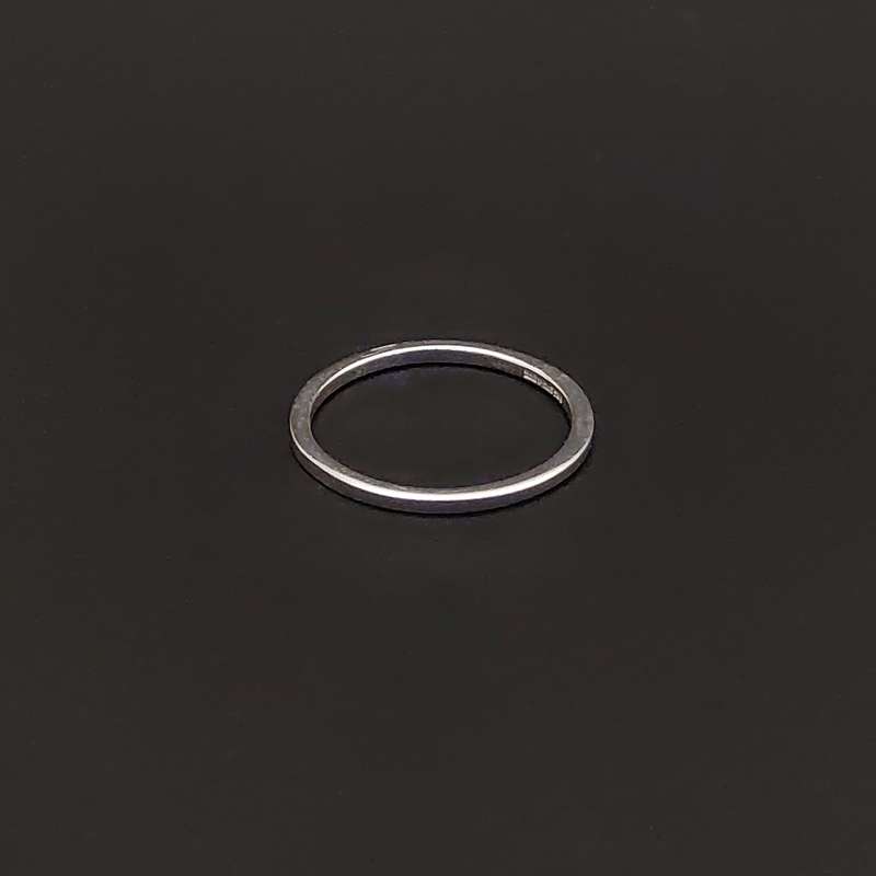 انگشتر نقره زنانه مدل مینیمال 2