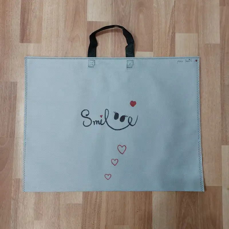 ساک دستی مدل سوزنی طرح اسمایل کد 50x38