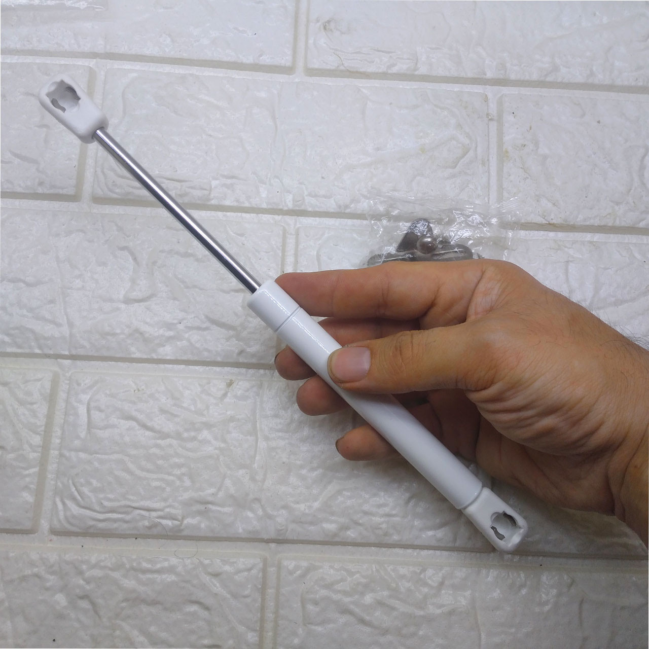 جک کابینت ونوس مدل 120N جک کابینت ونوس مدل 120N