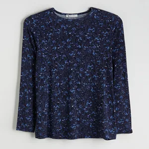 بلوز آستین بلند یقه گرد زنانه ال سی وایکیکی مدل SEP-TEREGIYIM004