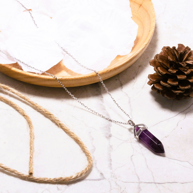 گردنبند مدل منشور آمیتیست