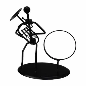 مجسمه فولادی مدل فلزی