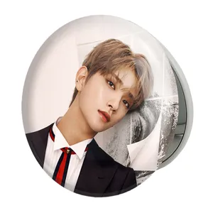 آینه جیبی خندالو طرح جاشوآ گروه سونتین Seventeen مدل تاشو کد 21580 