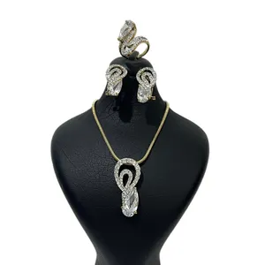 نیم ست زنانه مدل راه زرین 3908