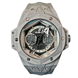 ساعت مچی عقربه‌ای مردانه هابلوت مدل هندسی کد Ts