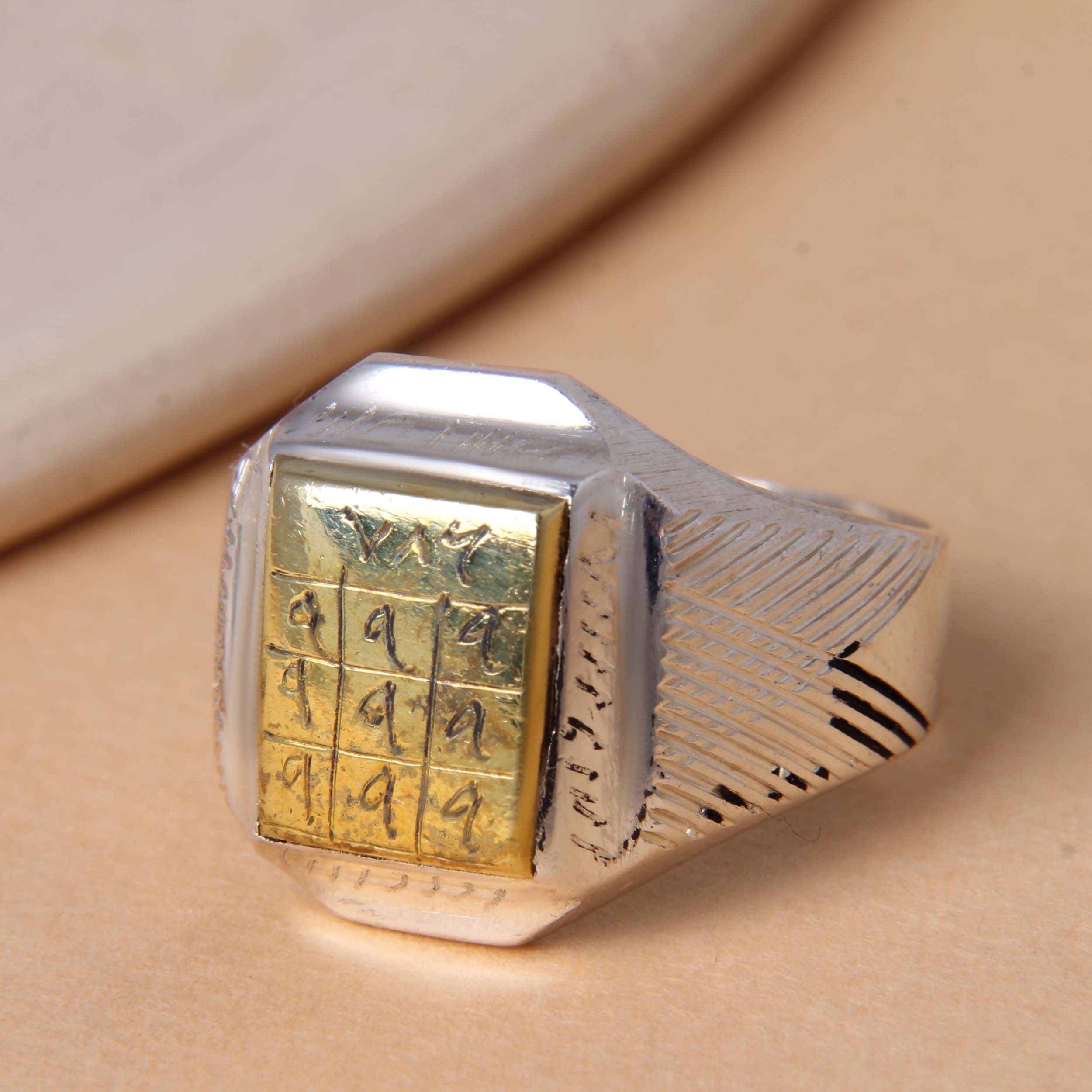 انگشتر نقره مردانه مدل حرز کد AM_2246 انگشتر نقره مردانه مدل حرز کد AM_2246