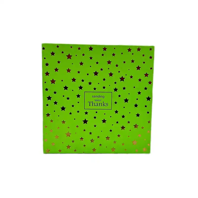 جعبه هدیه طرح ستاره طلاکوب مدل 27x27x12