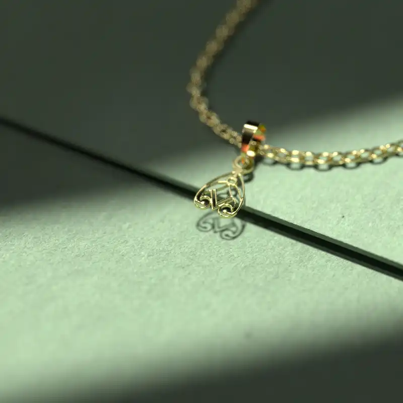 گردنبند طلا 18 عیار زنانه مدوپد مدل هندسی کد AA2-1-1093